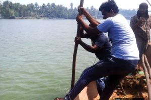 കോരപ്പുഴയുടെ ആഴം വീണ്ടെടുക്കൽ; പ്രതിസന്ധികൾക്കൊടുവിൽ പ്രവൃത്തി പുനരാരംഭിക്കാൻ തീരുമാനം