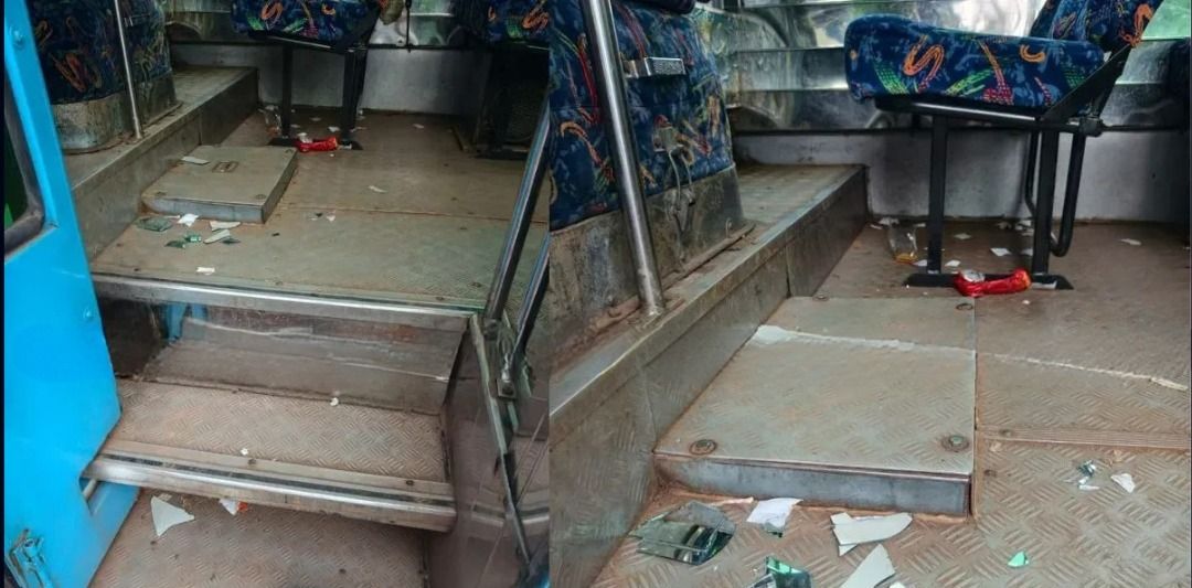 പേരാമ്പ്ര കല്ലോട് സമയക്രമത്തെച്ചൊല്ലി ബസ് ജീവനക്കാർ തമ്മിൽ സംഘർഷം; ചില്ല് തെറിച്ച് വീട്ടമ്മയ്ക്ക് പരിക്ക്, ഗതാഗതം തടസ്സപ്പെട്ടു