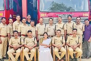 മാനന്തവാടി അഗ്നിരക്ഷാനിലയം സന്ദർശിച്ച് എം.എൽ.എ; പുതിയ കെട്ടിടത്തിനായി ഇടപെടുമെന്ന് ഉറപ്പ്‌