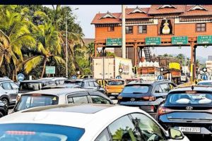 130 രൂപ ടോൾ നൽകാതെ മുങ്ങി; ഒളവണ്ണയിൽ ടോൾ വെട്ടിച്ച് പാഞ്ഞത് 9 കോടിയുടെ റോൾസ് റോയ്സ് കാർ!
