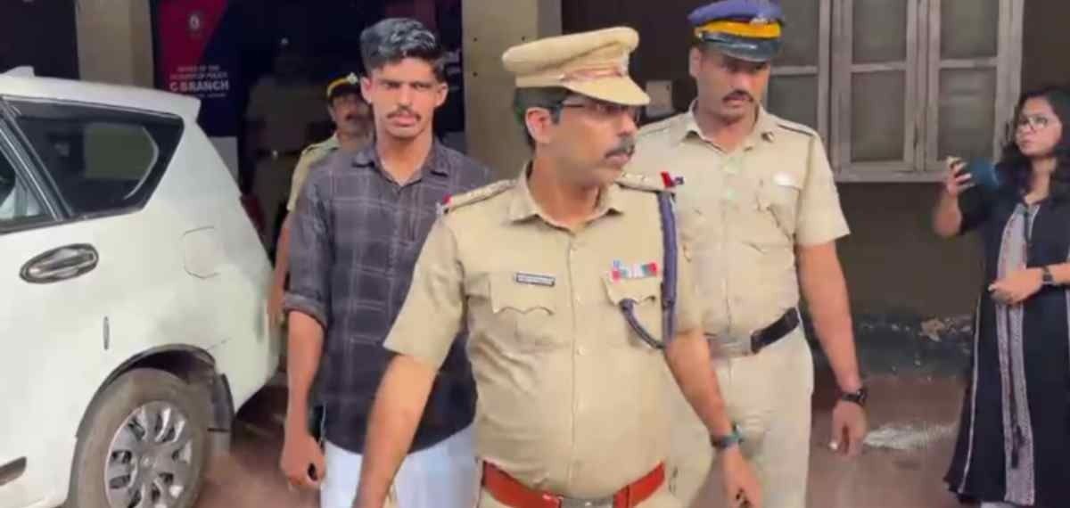 കാഫിർ സ്‌ക്രീൻഷോട്ട് കേസ്: പ്രതി ജിതിൻ ഭാസ്‌കറിനെ 14 ദിവസത്തേക്ക് റിമാൻഡ് ചെയ്തു; തെളിവ് നശിപ്പിക്കാൻ ഫോൺ റീസെറ്റ് ചെയ്തതായി എസ്‌.ഐ.ടി