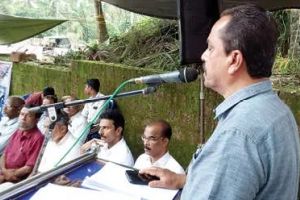 മീത്തലെമുക്കാളിയിൽ അടിപ്പാത വേണം; ചോമ്പാലയിൽ ജനകീയക്കൂട്ടായ്മ സംഘടിപ്പിച്ചു