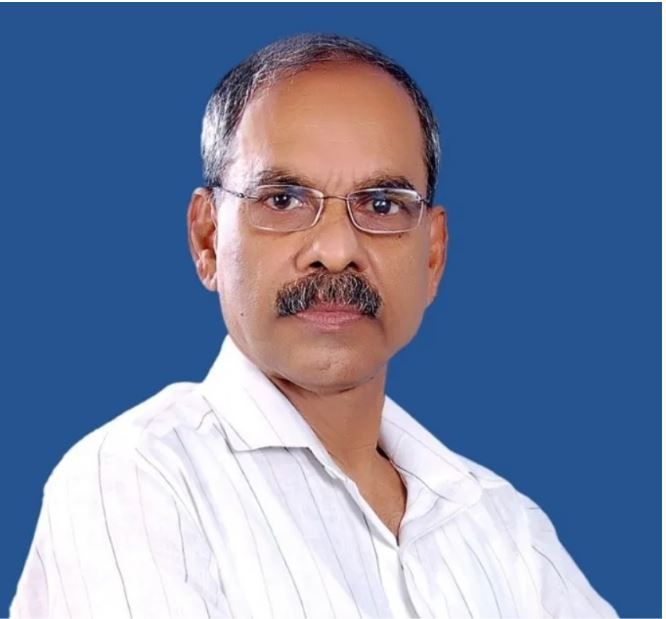 'രാധയും ആയിശയും' ചെറുകഥാ സമാഹാരം   ഉടന്‍ പ്രസിദ്ധീകരിക്കും