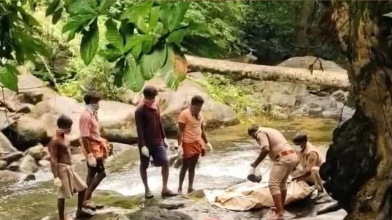ദുർഗന്ധം വ്യാപിച്ചതോടെ വീണ്ടും തിരച്ചിലുമായി നാട്ടുകാർ; ദിവസങ്ങൾക്ക് മുൻപ് കാണാതായ വയോധികന്റെ മൃതദേഹം ജീർണിച്ച നിലയിൽ