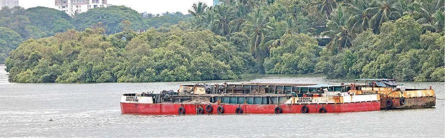 കല്ലായിപ്പുഴയിലെ ചെളിനീക്കം: പകുതിയിലധികം പൂർത്തിയായി; മഴക്കാലം പ്രതിസന്ധിയാകുന്നു