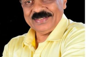 വടകരയുടെ കരുത്തുറ്റ ശബ്ദം നിലച്ചു: ശ്രീനാരായണീയൻ പി.എം. രവീന്ദ്രന് വിട : ദിവാകരൻ ചോമ്പാല.