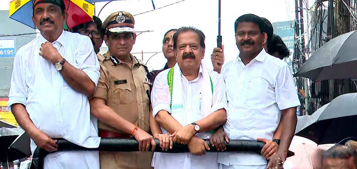 തൂഫാൻ ജാഗരൺ: പെരുമ്പാവൂരിൽ ജനകീയ ലഹരിവിരുദ്ധ ക്യാമ്പയിന് തുടക്കമിട്ട് രമേശ് ചെന്നിത്തല