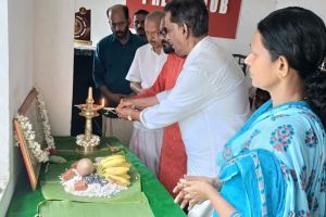 യു.ജയൻ മാസ്റ്റർ മയ്യഴിക്ക് സിദ്ധിച്ച സംഗീതരത്നം: ചാലക്കര പുരുഷു