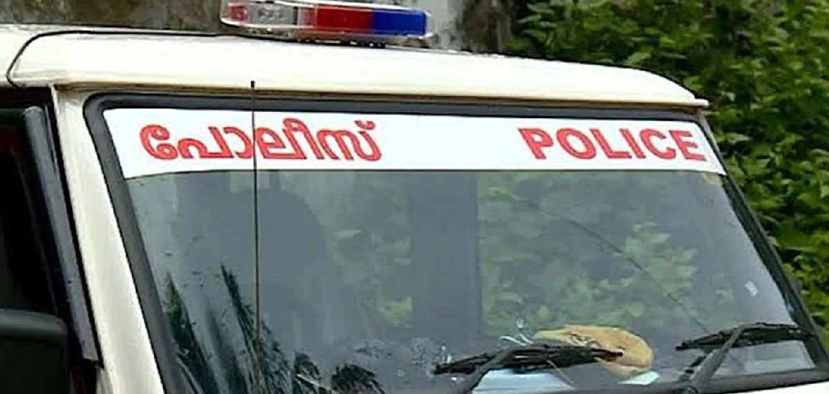 13കാരിയുടെ വ്യാജ പരാതി: 'പൊലീസ് കുട്ടികളെ മാനസികമായി പീഡിപ്പിച്ചു'; നീതി വേണമെന്ന് രക്ഷിതാക്കൾ