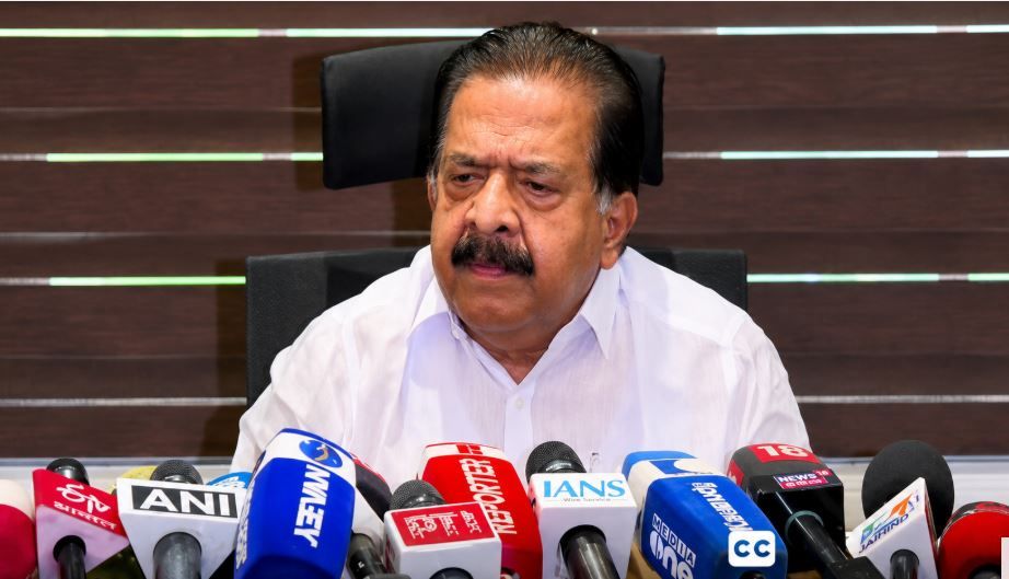 ലഹരിക്കെതിരെ കടുപ്പിച്ചു പൊലീസ്; ‘ഓപ്പറേഷൻ തുഫാൻ’ ഇനി സ്ഥിര സംവിധാനം :ആഭ്യന്തര മന്ത്രി രമേശ് ചെന്നിത്തല.