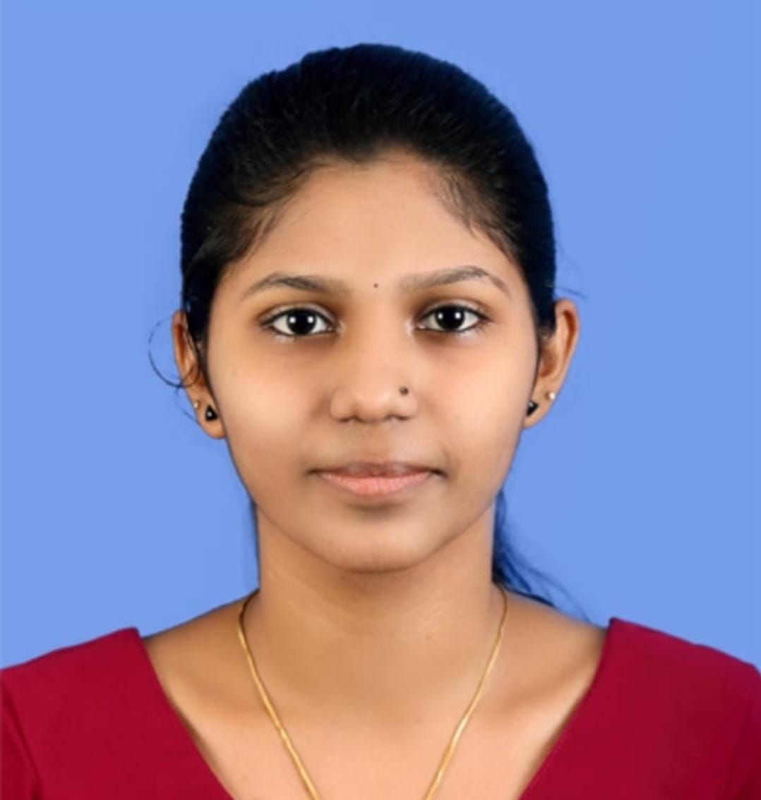 നന്തി–ചെങ്ങോട്ടുകാവ് ബൈപ്പാസിലുണ്ടായ ബൈക്ക് അപകടത്തിൽ ചികിത്സയിലായിരുന്ന തിക്കോടി സ്വദേശിയായ 23-കാരി മരിച്ചു