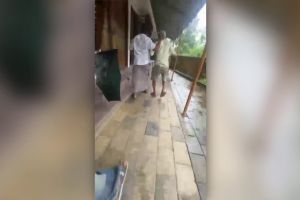 തിരുനെല്ലി ക്ഷേത്ര ജീവനക്കാ‍‍‍ർ തമ്മിൽ അടിപിടി, ഒടുവിൽ സസ്പെൻഷൻ