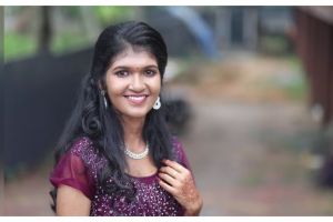 കായംകുളത്ത് 25കാരിയുടെ മരണം; ചികിത്സപ്പിഴവെന്ന് പരാതിയുമായി കുടുംബം, ആരോപണം സ്വകാര്യ ആശുപത്രിക്കെതിരെ, കേസെടുത്ത് പൊലീസ്