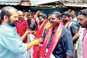 ഡൽഹി ചലോ പ്രക്ഷോഭം: ഡി.വൈ.എഫ്.ഐ. വളണ്ടിയർമാർക്ക് ആവേശോജ്ജ്വല യാത്രയയപ്പ്