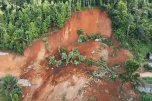 അടിമാലി മണ്ണിടിച്ചില്‍ ദുരന്തം: ദുരിതബാധിതര്‍ക്ക് ഓണത്തിന് മുൻപ് 10 ലക്ഷം രൂപ വീതം നഷ്ടപരിഹാരം നല്‍കും