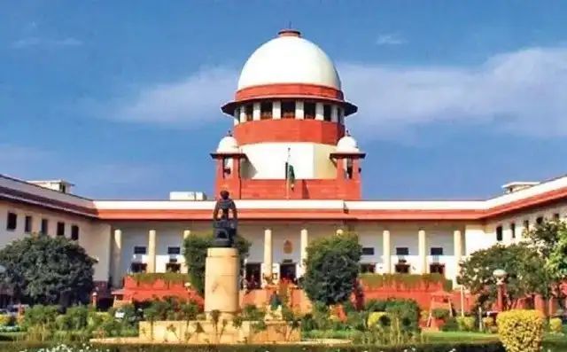 മതം മാറിയാൽ സംവരണം നഷ്ടമാകും; മുൻ വിധി ശരിവെച്ച് സുപ്രീംകോടതി