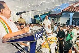 നാദാപുരത്തെ വികസനത്തിന്റെ കൊടുമുടിയിലെത്തിക്കും: മന്ത്രി രമേശ് ചെന്നിത്തല