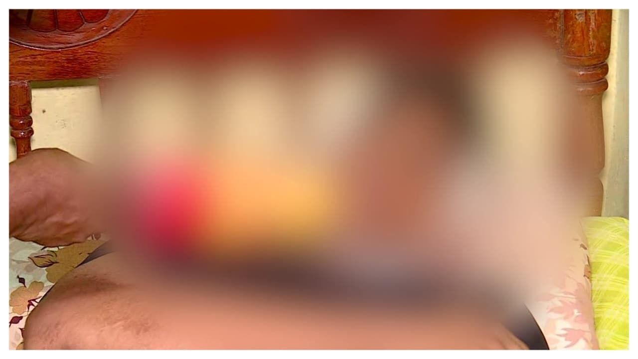 കണ്ണൂരിൽ സ്കൂളിൽ റാ​ഗിങ്: സീനിയർ വിദ്യാർത്ഥികൾ കല്ല് കൊണ്ട് തലക്കടിച്ചെന്ന് 16കാരന്റെ പരാതി, 6 പ്ലസ്ടു വിദ്യാർത്ഥികളെ സസ്പെൻഡ് ചെയ്തു