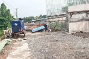 തകർന്നടിഞ്ഞ് സർവീസ് റോഡുകൾ: വടകരയിൽ ഓണം മുന്നിൽക്കണ്ട് അടിയന്തര ഗതാഗത യോഗം വിളിച്ചു