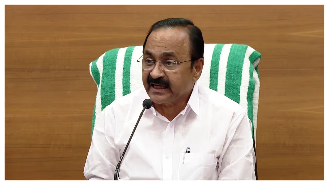 കാലവർഷക്കെടുതിയിൽ മരിച്ചവരുടെ കുടുംബങ്ങൾക്ക് 8ലക്ഷം രൂപ ധനസഹായം നൽകുമെന്ന് മുഖ്യമന്ത്രി വിഡി സതീശൻ; വീട്ടിൽ വെള്ളം കയറിയവർക്ക് 10,000