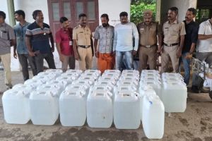 അങ്കമാലിയിൽ വൻ സ്പിരിറ്റ് വേട്ട; രണ്ടുപേർ പിടിയിൽ