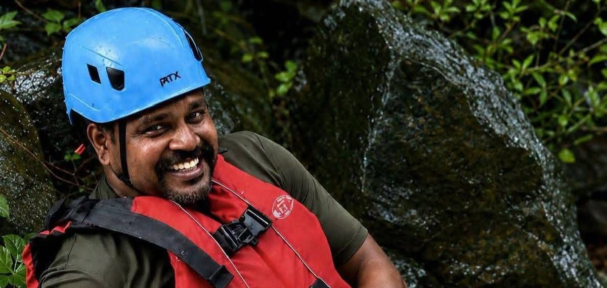 രാജേഷിന്റെ ഭൗതികശരീരത്തോട് അനാദരവ്: കണ്ണൂരിൽ നിന്ന് ചാവക്കാട് വരെ എത്തിച്ചത് ഫ്രീസറില്ലാത്ത ആംബുലൻസിൽ