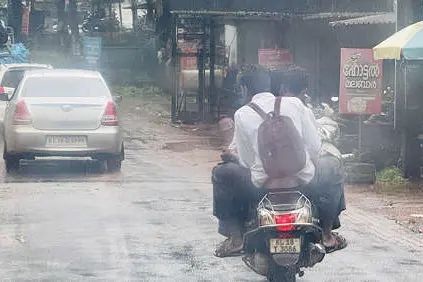 പോലീസിനെ വെട്ടിക്കാൻ സോഷ്യൽ മീഡിയ ഗ്രൂപ്പുകൾ; നാദാപുരത്ത് കുട്ടിഡ്രൈവർമാർ പെരുകുന്നു