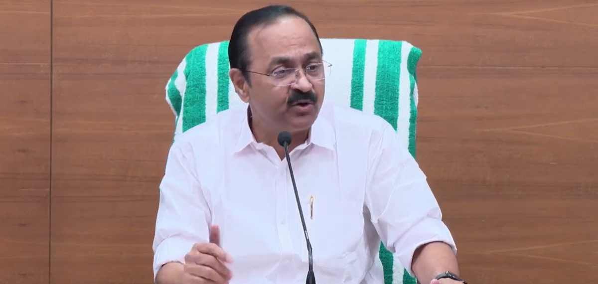 സോഷ്യൽ മീഡിയയിൽ വാർത്തകൾ നീക്കം ചെയ്യൽ: തനിക്കോ ഓഫീസിനോ പങ്കില്ലെന്ന് മുഖ്യമന്ത്രി വി.ഡി. സതീശൻ
