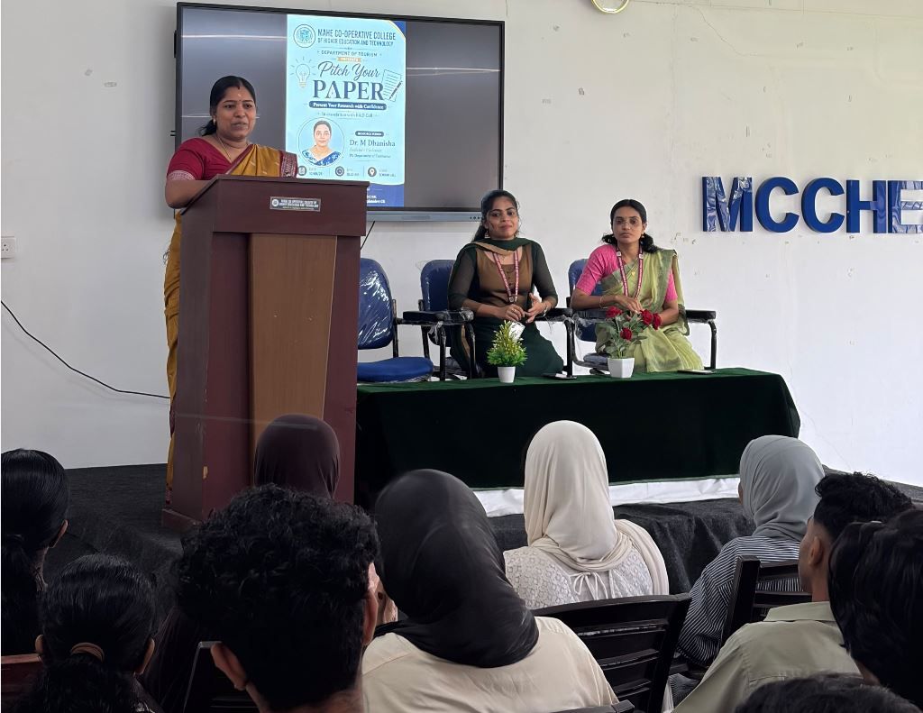 പിച്ച് യുവർ പേപ്പർ' ഗവേഷണ സെമിനാർനടത്തി