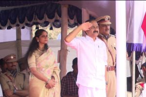 സ്വാതന്ത്ര്യദിനത്തിൽ സംസ്ഥാനത്തും വിപുലമായ ചടങ്ങുകൾ; തലസ്ഥാനത്ത് ദേശീയ പതാക ഉയർത്തി മുഖ്യമന്ത്രി വി ഡി സതീശൻ, വന്ദേമാതരം ആലപിച്ചില്ല