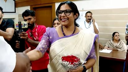 പാലായിൽ മായ; നഗരസഭയിൽ പുതിയ ചെയർപേഴ്സണായി മായ രാഹുലിനെ തെരഞ്ഞെടുത്തു