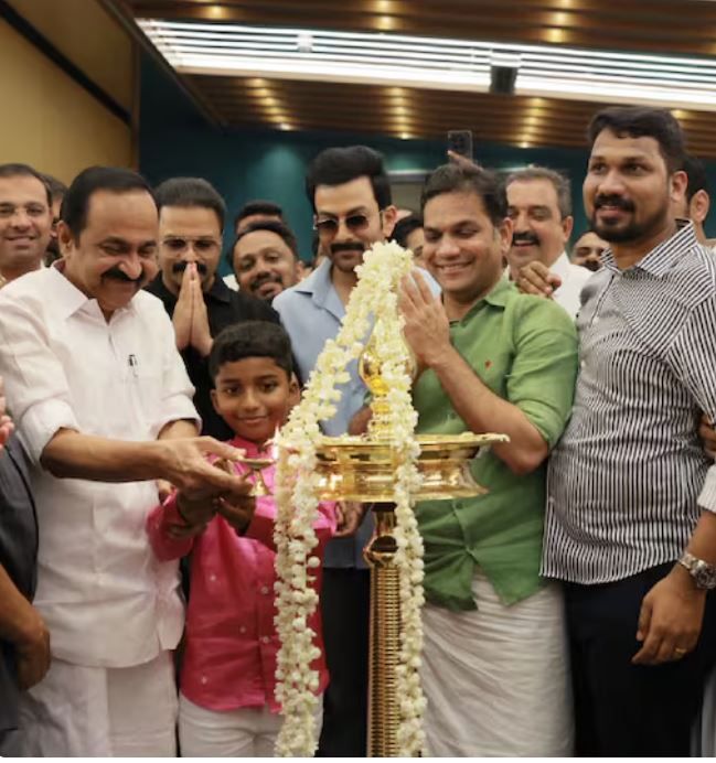 കേരളത്തിലെ തിയറ്റർ രംഗത്ത് വിപ്ലവം സൃഷ്ടിച്ച് മാജിക് ഫ്രെയിംസ്: 50-ാം സ്ക്രീൻ കാക്കനാട്ട് പ്രവർത്തനമാരംഭിച്ചു