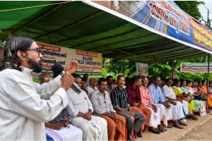 ലക്ഷ്യം കാണും വരെ പോരാട്ടംതുടരും : ചാലക്കര പുരുഷു