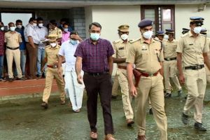 മുട്ടിൽ മരംമുറി വഞ്ചനക്കേസ്: മജിസ്‌ട്രേറ്റ് കോടതിയുടെ അധികാരപരിധിയെ ചോദ്യം ചെയ്ത് അഗസ്റ്റിൻ സഹോദരന്മാർ; ഉത്തരവ് നാളെ