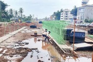 വടകര ബൈപ്പാസിലെ ഉയരപ്പാത നീട്ടൽ: ഗർഡർ നിർമാണവും പൈലിങ്ങും തുടങ്ങി