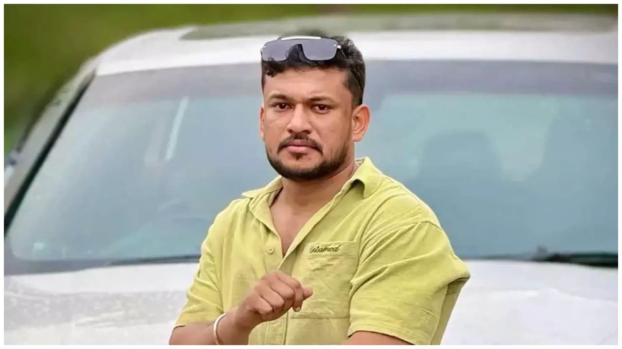 കോതമംഗലം എസ്.എച്ച്.ഒയെ ഭീഷണിപ്പെടുത്തിയ കേസിൽ അർജുൻ ആയങ്കിക്ക് ജാമ്യം; പുറത്തിറങ്ങാനാകില്ല