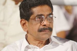കേരളത്തിൽ കോൺഗ്രസ് പൂർണ്ണമായും നിശ്ചലം; കെ.പി.സി.സി അധ്യക്ഷനെ ഉടൻ പ്രഖ്യാപിക്കണമെന്ന് മുല്ലപ്പള്ളി