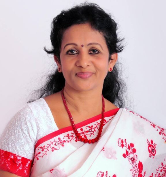നിങ്ങൾ നിങ്ങളായി ജീവിക്കുക
