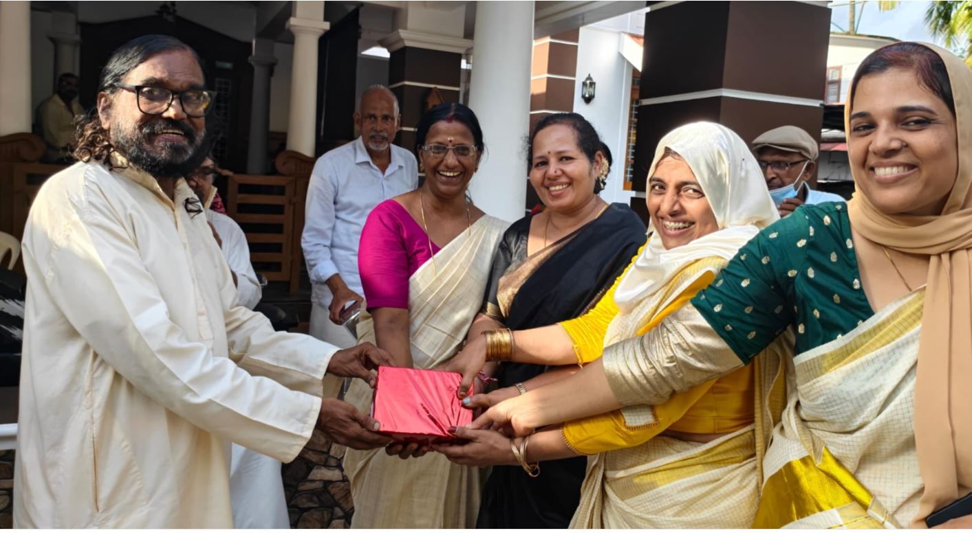 ഓണാഘോഷത്തോടനുബന്ധിച്ച് ജനശബ്ദം മാഹി കമ്പവലി മത്സരം സംഘടിപ്പിച്ചു