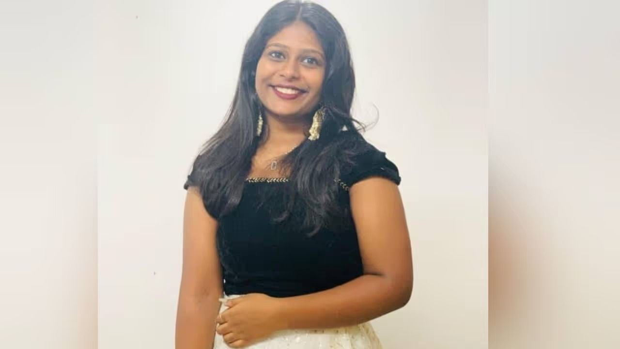 പൂവച്ചലിൽ യുവതി കിടപ്പുമുറിയിൽ മരിച്ചനിലയിൽ; യുകെയിൽ ഉപരിപഠനത്തിന് വിസ ലഭിക്കാത്തതിന്റെ വിഷമത്തിൽ ജീവനൊടുക്കിയതെന്ന് വിവരം