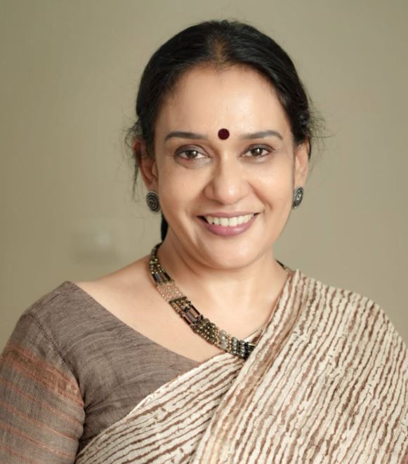 ‘സ്ത്രീകളെ പിന്നാക്കം തള്ളുന്ന നിലപാടുകൾ കേരളം അംഗീകരിക്കില്ല’; കാന്തപുരത്തിന്റെ നിലപാട് മാറ്റത്തെ സ്വാഗതം ചെയ്യുന്നു :മാലാ പാർവതി