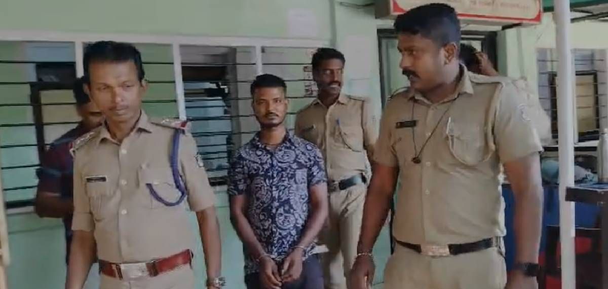 അച്ഛനെ കൊലപ്പെടുത്തിയ ശേഷം കേരളത്തിലേക്ക് കടന്നു; പശ്ചിമ ബംഗാൾ സ്വദേശി ശ്രീകാര്യത്ത് പിടിയിൽ ​തിരുവനന്തപുരം: സ്വന്തം അച്ഛനെ