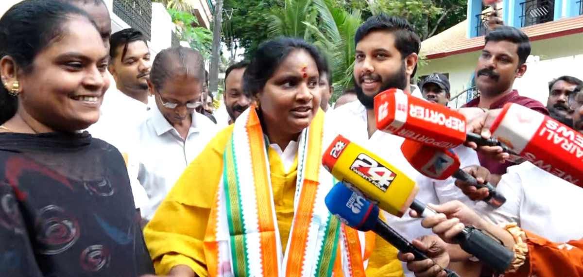 ചിറയിൻകീഴിലെ കയ്യാങ്കളി വിവാദത്തിൽ രമ്യാ ഹരിദാസ്: പാർട്ടി നിലപാടിന് വിധേയയെന്ന് പ്രതികരണം