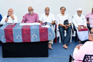 ജനങ്ങൾക്ക് ശുദ്ധമായ ഭക്ഷണം ലഭ്യമാക്കാൻ സർക്കാർ ഇടപെടണം. :ഡോ:കെ.കെ.എൻ.കുറുപ്പ്