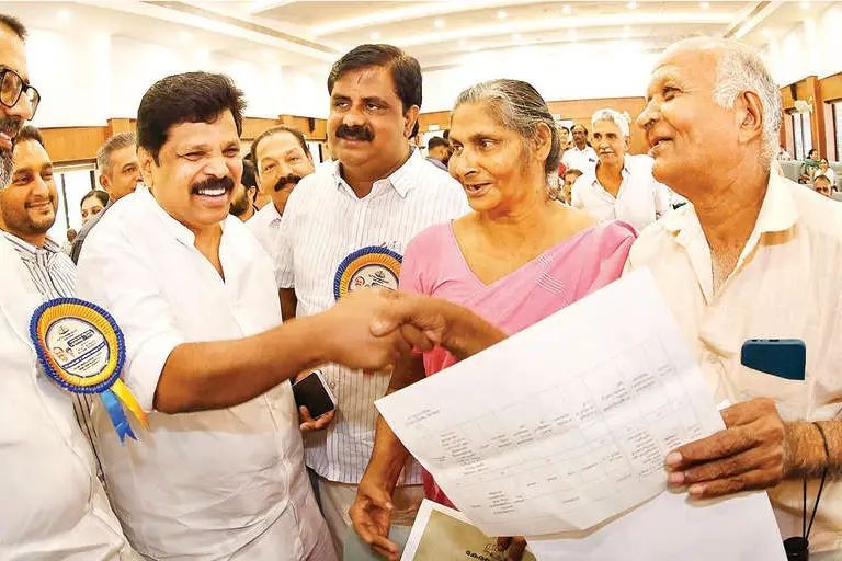 കെട്ടിക്കിടക്കുന്ന ഭൂമിതരംമാറ്റ അപേക്ഷകൾ തീർപ്പാക്കും: മന്ത്രി എ.പി. അനിൽകുമാർ