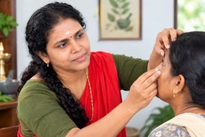 കാഴ്ചയെ അവഗണിക്കരുത്; കണ്ണിന് ഒരു പരിശോധന അനിവാര്യം!