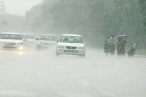 സംസ്ഥാനത്ത് ഇന്നും ശക്തമായ മഴയ്ക്ക് സാധ്യത; അഞ്ച് ജില്ലകളിൽ യെല്ലോ അലേർട്ട്