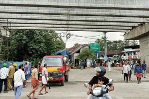 മേൽപ്പാല നിർമാണം: ചെറുവണ്ണൂർ ബി.സി. റോഡ് ജങ്‌ഷൻ തുറന്നുകൊടുത്തു; ഓട്ടോ തൊഴിലാളികൾക്ക് ആശ്വാസം