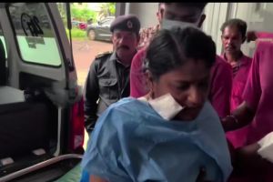 അകന്ന് കഴിയുകയായിരുന്ന ഭാര്യയെ നടുറോഡിൽ വെട്ടിക്കൊലപ്പെടുത്താൻ ശ്രമം, പ്രതി പിടിയിൽ