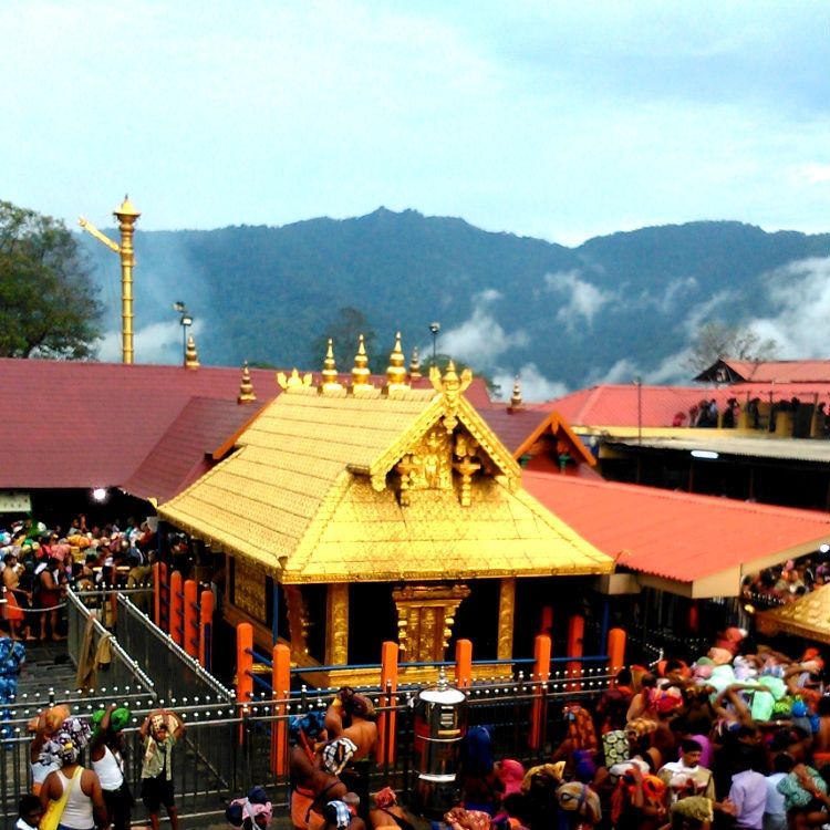 ശബരിമല കുത്തക ലേല വിവരങ്ങൾ ചോർന്നു; 110 കടകളിലേക്ക് റീ-ടെൻഡർ നടത്താൻ ദേവസ്വം ബോർഡ് തീരുമാനം